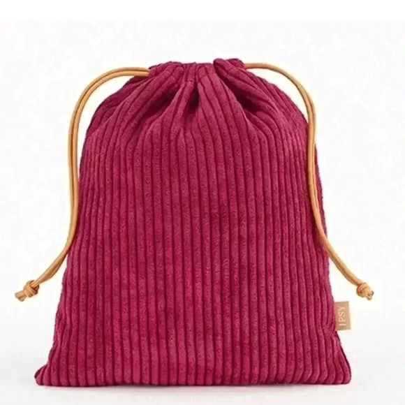 ipsy Handbags - IPSY Burgundy Drawstring Cosmetic Pouch